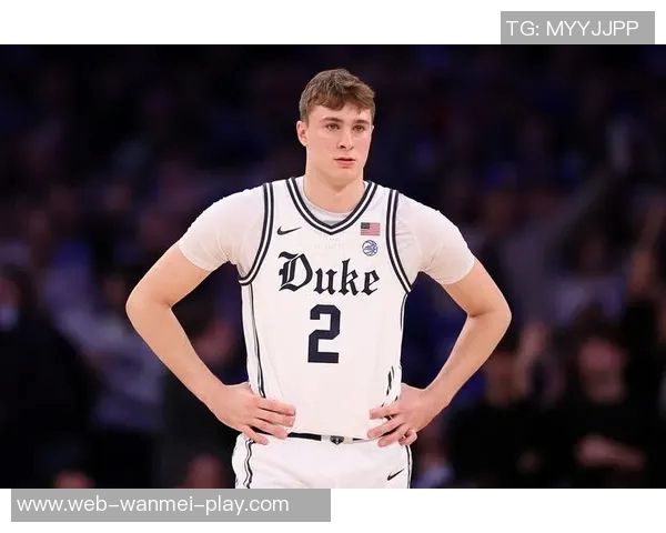 弗拉格夏联首秀表现平平关键时刻防守与助攻助力球队胜利